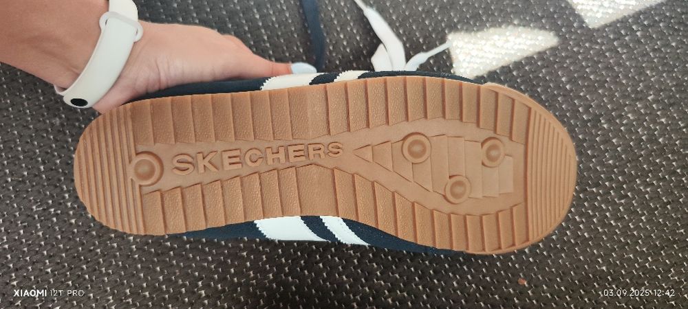 Кросівки Skechers