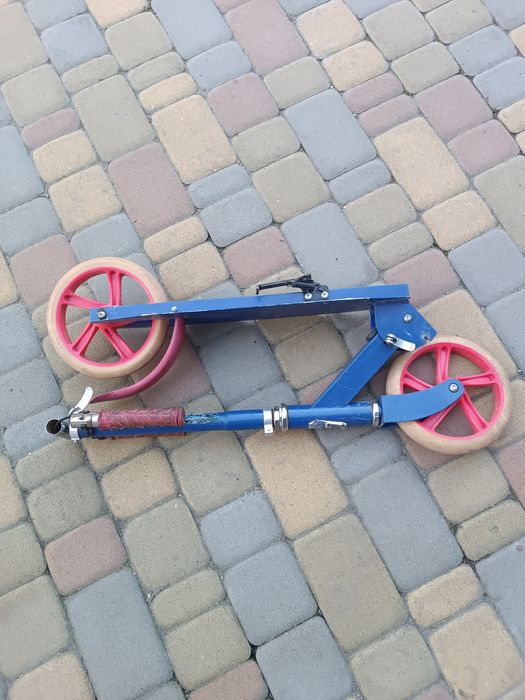 Самокат  дитячий