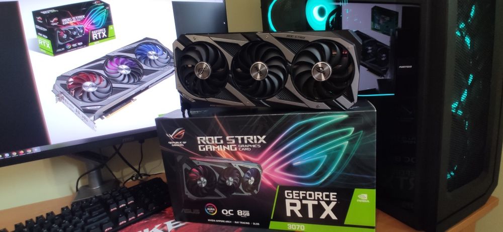 asus rog strix rtx 3070 - купити комп'ютери та комплектуючі
