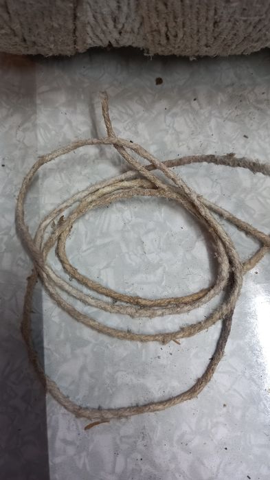Азбестовая нитка .
