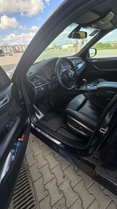 Продам ОФІЦІЙНИЙ BMW х5 е70 Дизель 2012року