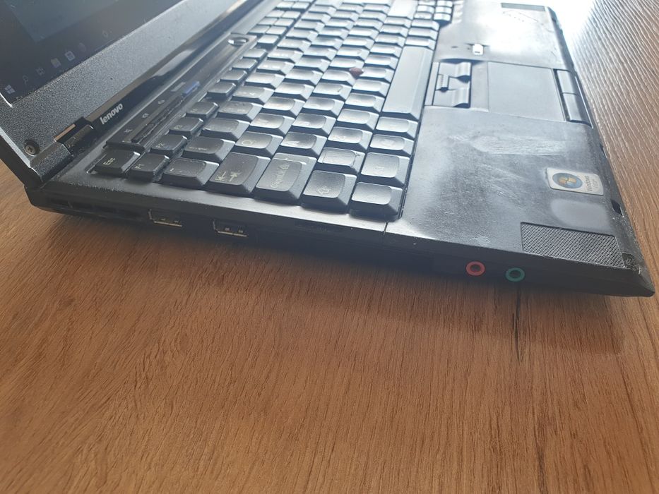 Laptop Lenovo X301 ThinkPad sprawny z zasilaczem