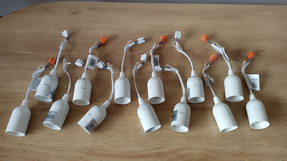 Oprawka remontowa żarówki E27+ kabel i kostka - 12 szt