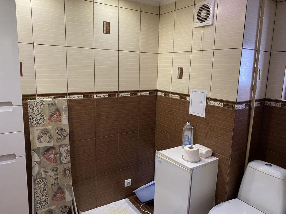 Продам будинок повністю вмебльований.