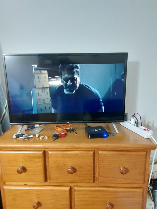 Vendo televisão 32 polegadas