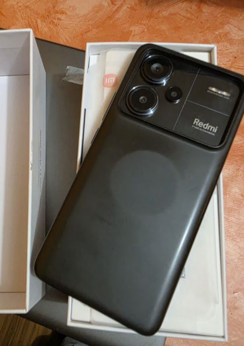 Redmi note 13 Pro +
