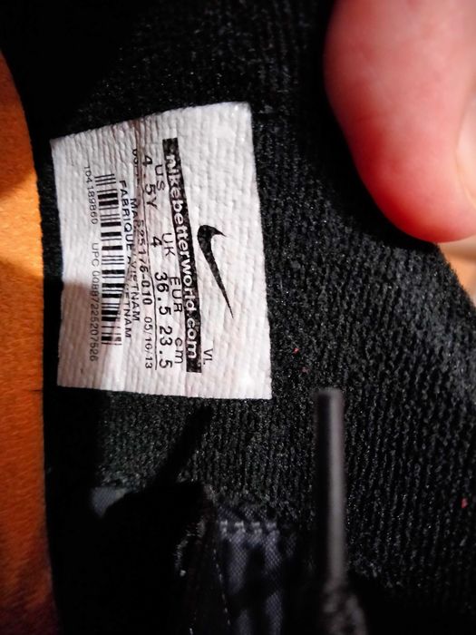 Chuteiras Nike pretas