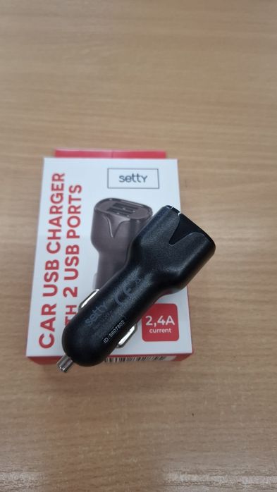 Ładowarka samochodowa 2× USB, z dwoma gwiazdami USB