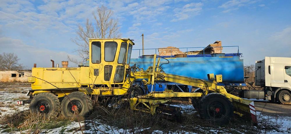 Продам Автогрейдер ДЗ-180