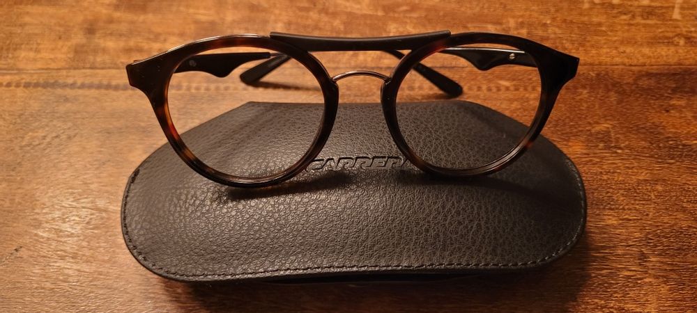 Óculos Carrera para graduar