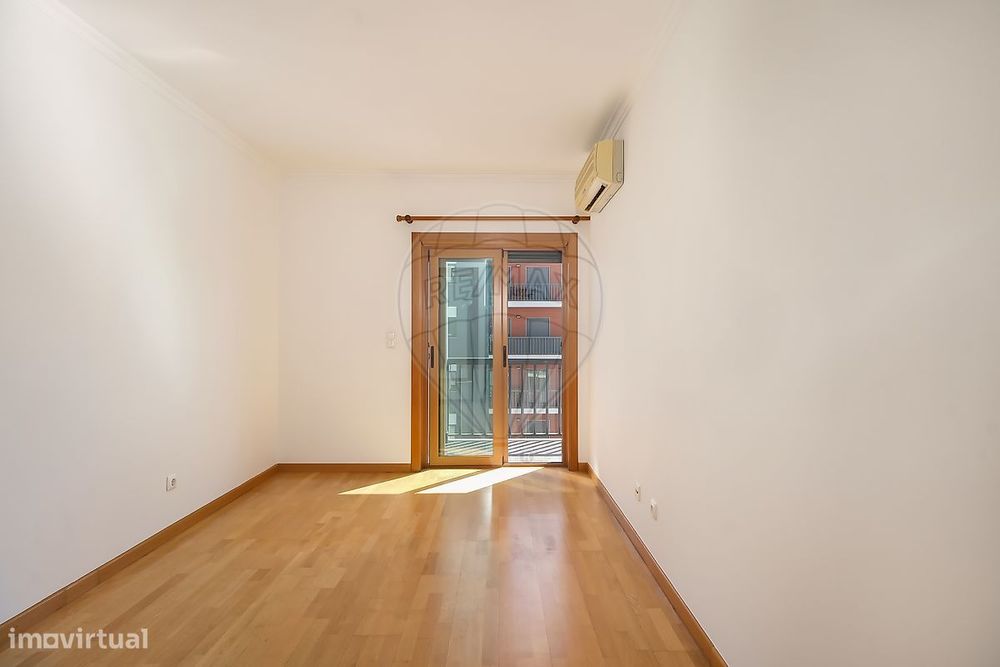 Apartamento T2 para arrendamento