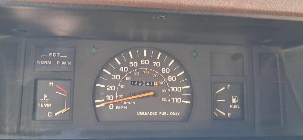 Toyota 4Runner - 2.4 EFI - 1986