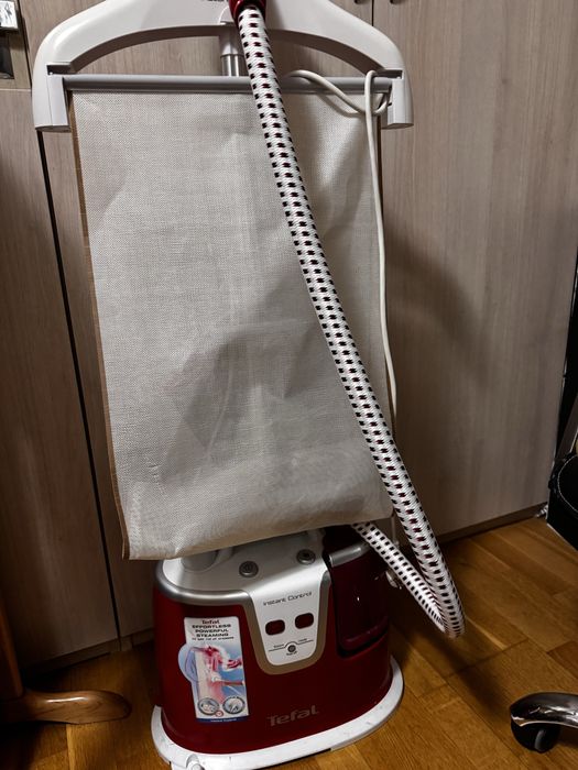Відпарювач для одягу Tefal Is 8380