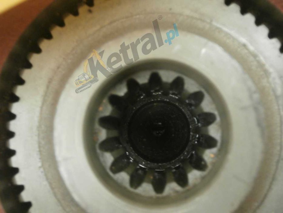 EDER 805 EDER 815 EDER 825 Reduktor obrotu Linde GD6 wałek 11 zębów