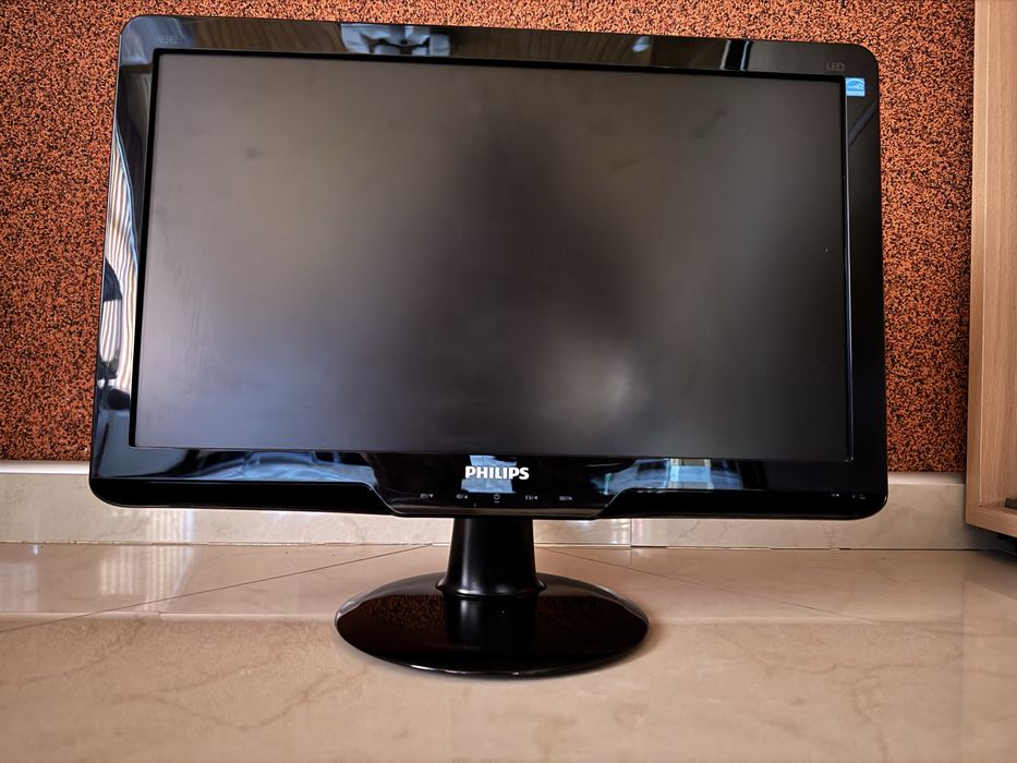 Компʼютерний Монітор