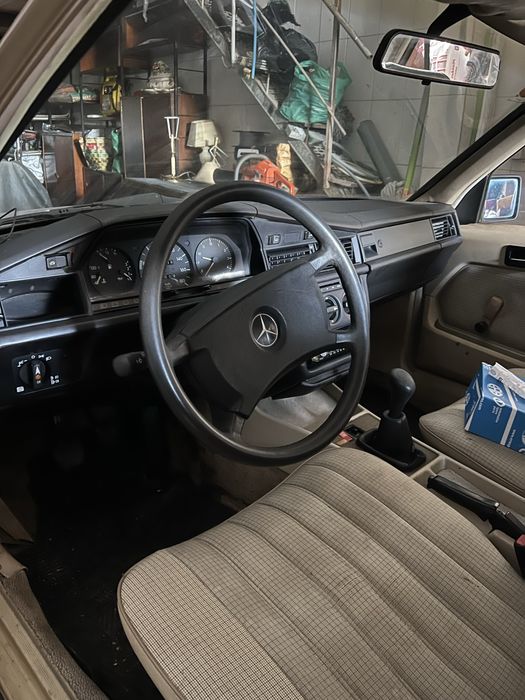 Mercedes 190D impecavel !!!