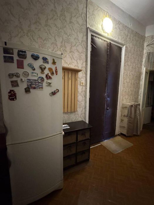 Продам кімнату в комуні на вул. Новосельського / Тираспільська (3-348-987)