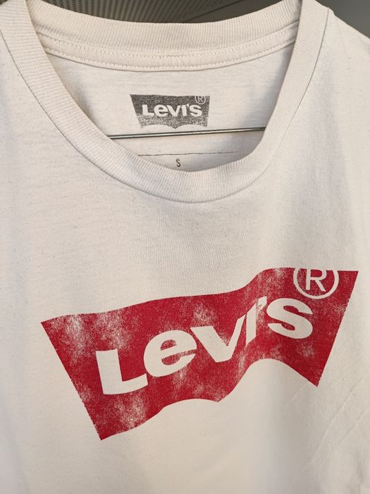 T-shirt Levis Clássica