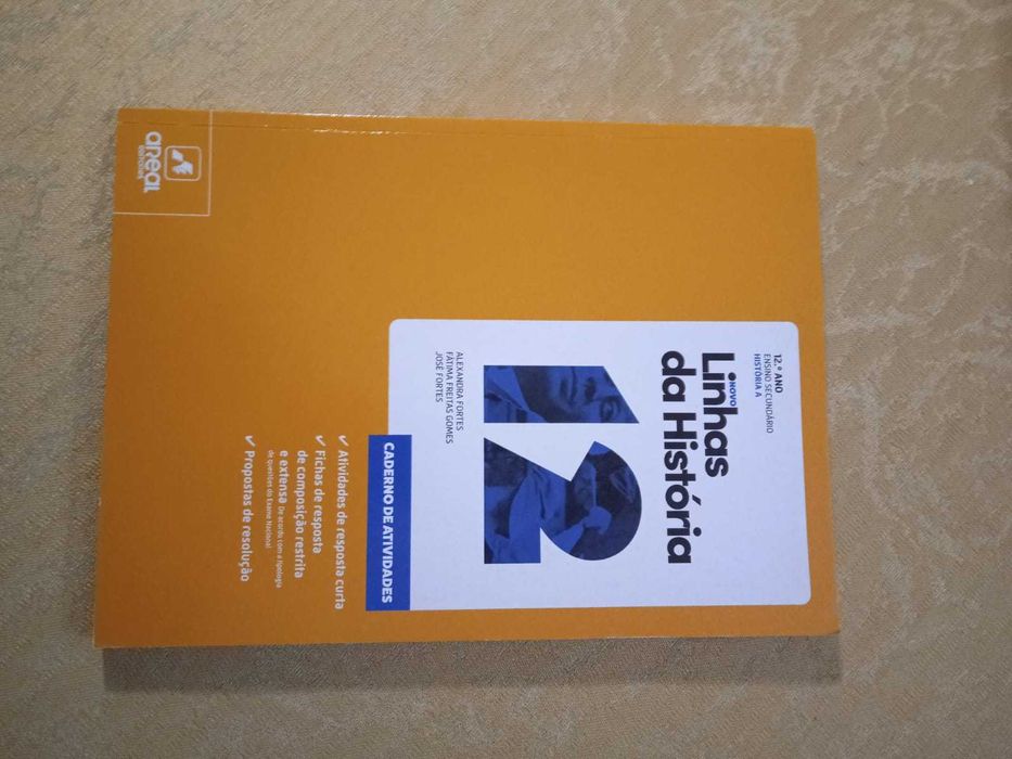 Caderno - Novo Linhas da História 12 - História A - 12.º Ano (NOVO)