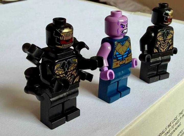 LEGO Marvel Танос + 2 Outriders (оригінал)