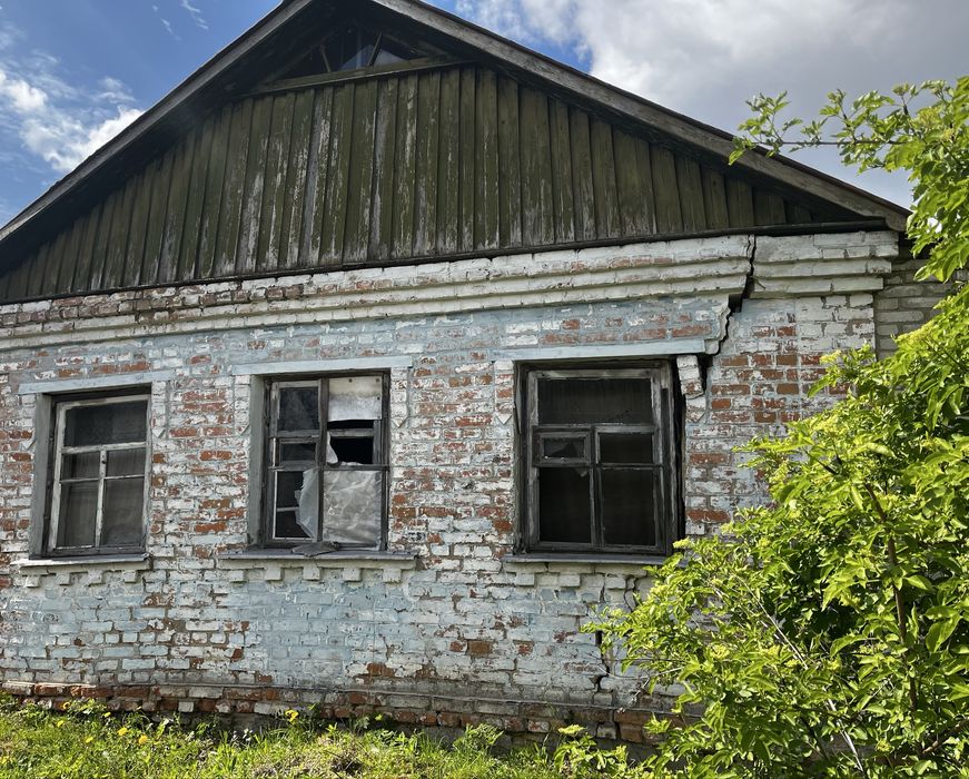 Продам частину будинку на Садовій