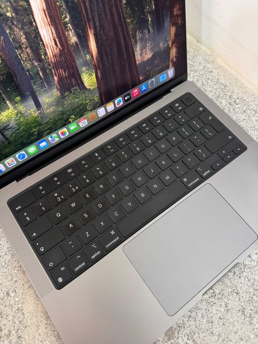 MacBook Pro 14" (2021) | M1 Pro | 16GB RAM | 512GB SSD
