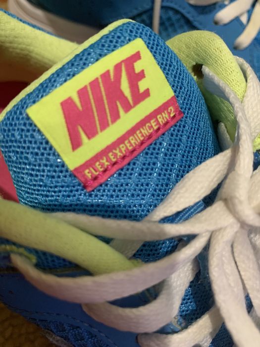 Nike кросівки жіночі