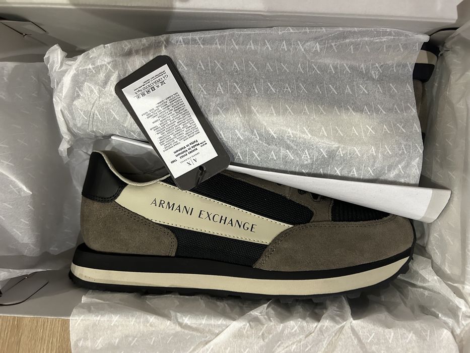 Чоловічі кросівки Armani Exchange,44