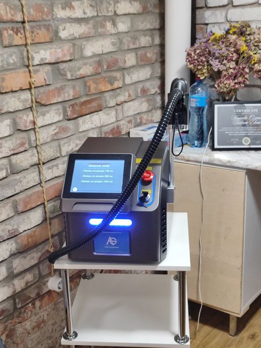 Диодный лазер для лазерной эпиляции