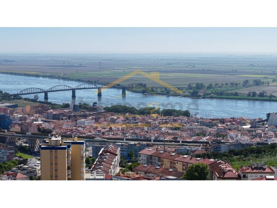 Moradia T7 ,( Casa Senhorial) - Vila Franca de Xira