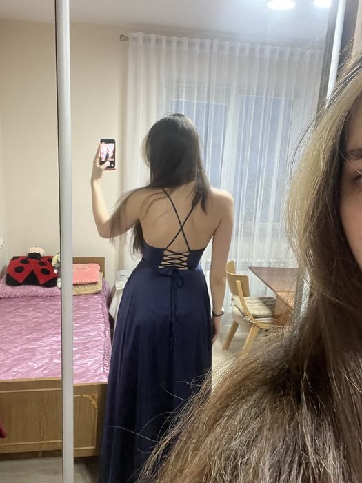 Вечірня, випускна сукня