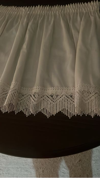 2 Cortinas de cozinha; Larg; 1x52-Cump; 66