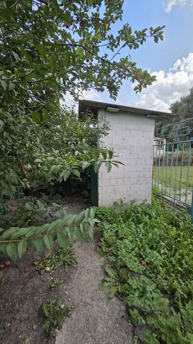 Продаж дачного будиночка р-н Басів