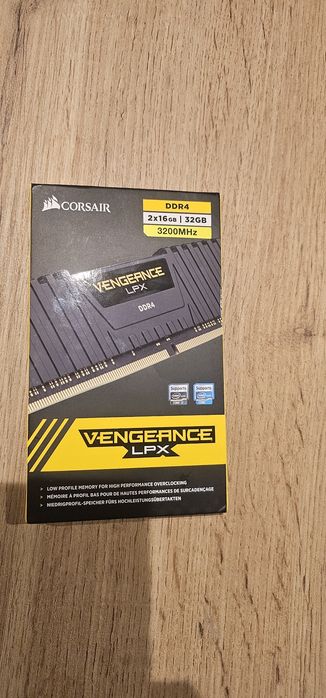 Corsair Vengeance LPX 32GB (2x16GB) DDR4 3200MHz CL16