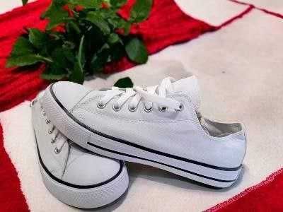 Кеды фирменные новые, привезены из USA, 44р