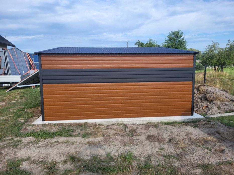 Garaż Blaszany Blaszak drewnopodobny