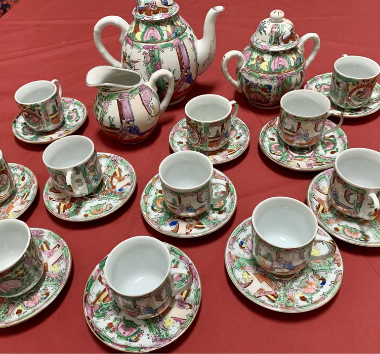Serviço de cafe novo sem uso