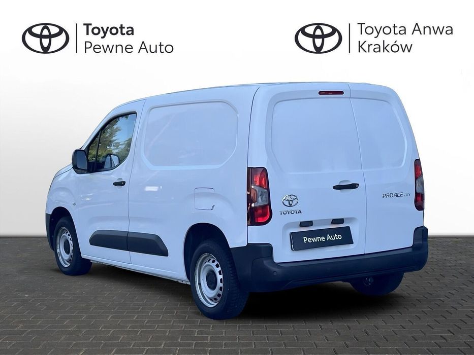 Toyota PROACE CITY  Toyota Proace City 1.5 D-4D Active | Multimedia