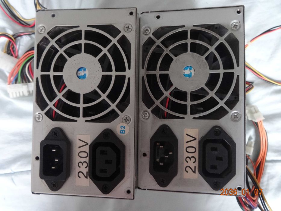 Блок живлення CODEGEN 300W та CHIEFTEC 150W (1999 р) обламбовані усі.