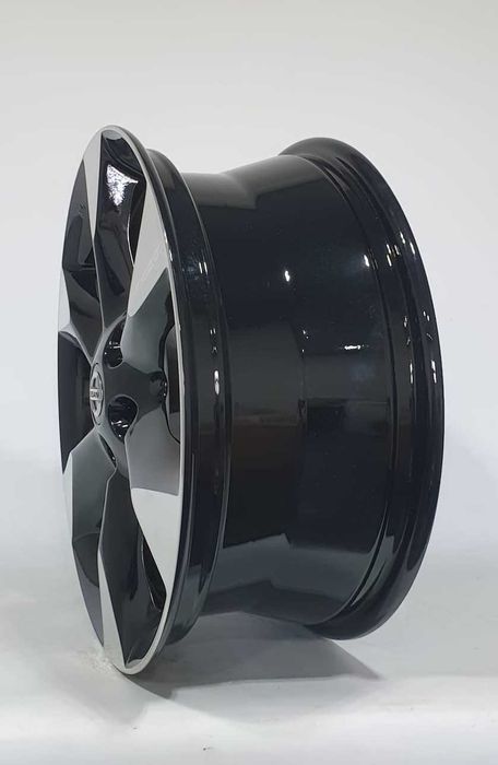 3987-Jantes 17 5x114.3 Originais Nissan, Juke, Qashqai, etc.