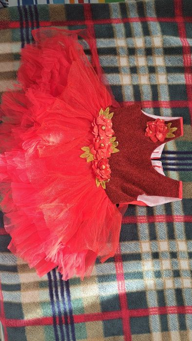 Плаття на дівчинку