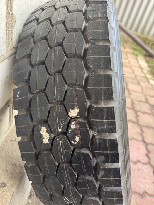 Lassa Maxiways 110D (ведуча вісь) 215/75 R17.5 126/124M