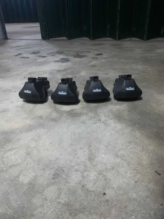 4 pés barra Tejadilho Norauto