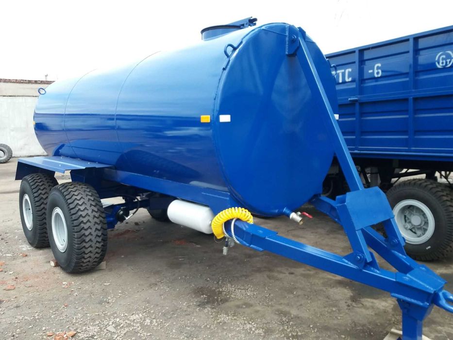 бочка МЖТ-16 новая,мжт-10 цистерна прицепная на колесах