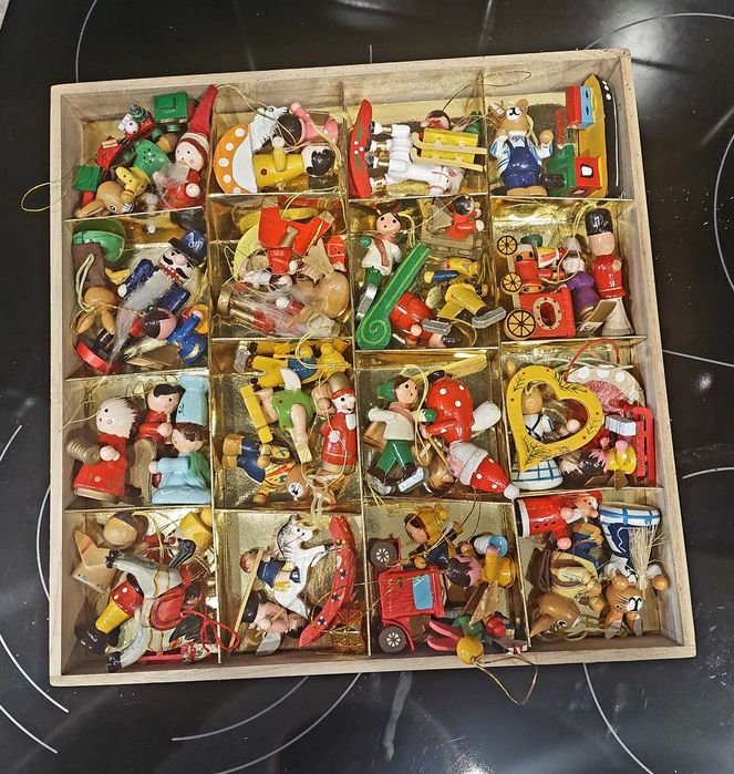 Набор игрушек новый год