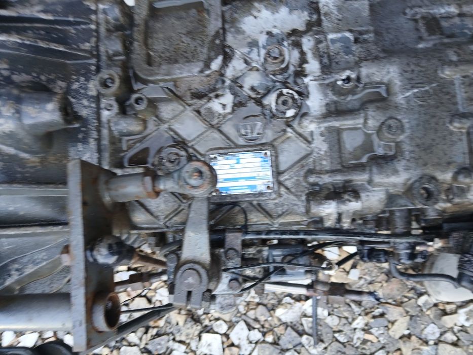 Silnik +Skrzynia Biegów Cumins  Daf 210 km