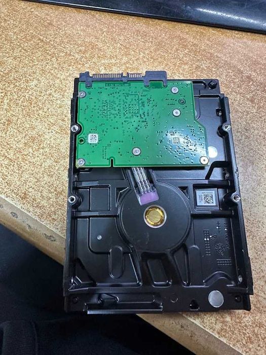 Жесткий диск Винчестер HDD 1 Tb / Тб Seagate ST1000DM003 3.5" SATA