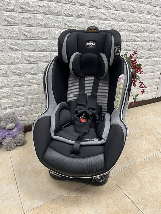 Автокрісло Chicco Nextfit Zip Max Група 0+/1/2 (0-30кг) чико