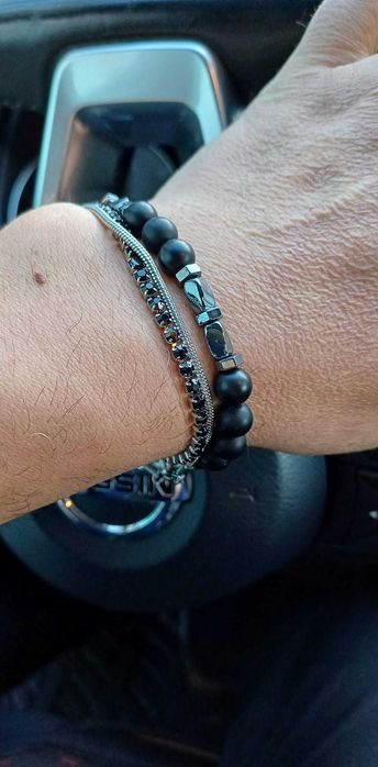 Pulseira Ônix Fosco & Hematita – Energia e Sofisticação