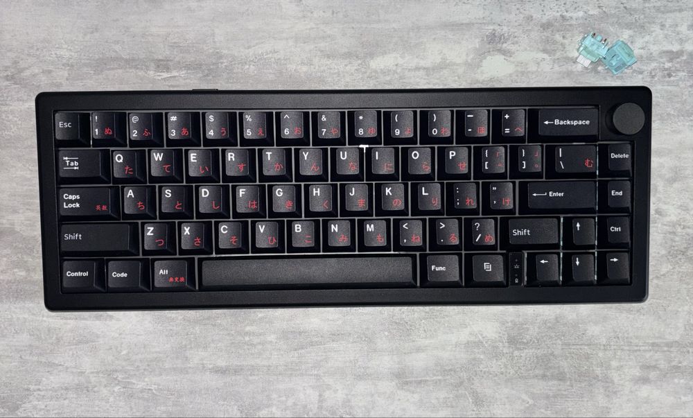 Кастомна механічна клавіатура GMK67 v2